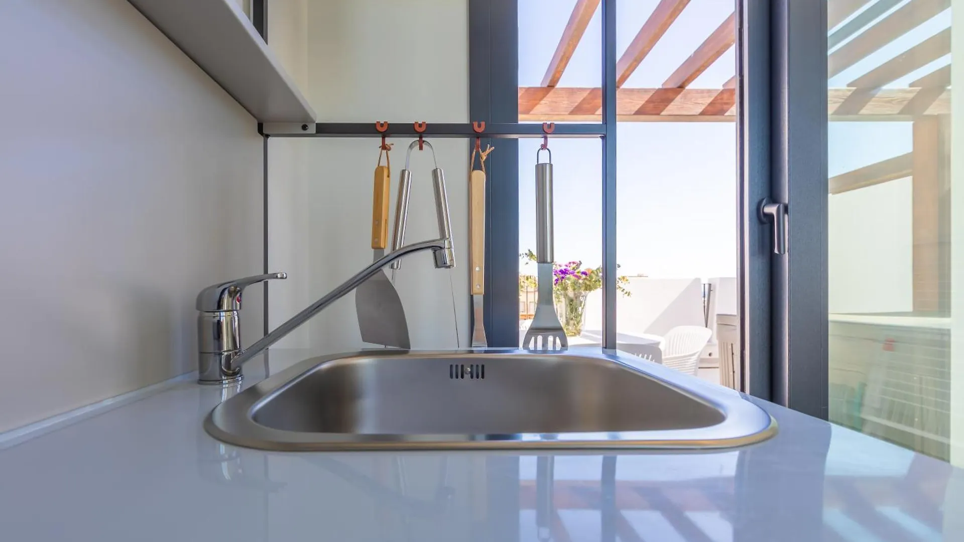 Comfort, Space, Terraces & Great Views Tarifa Apartment