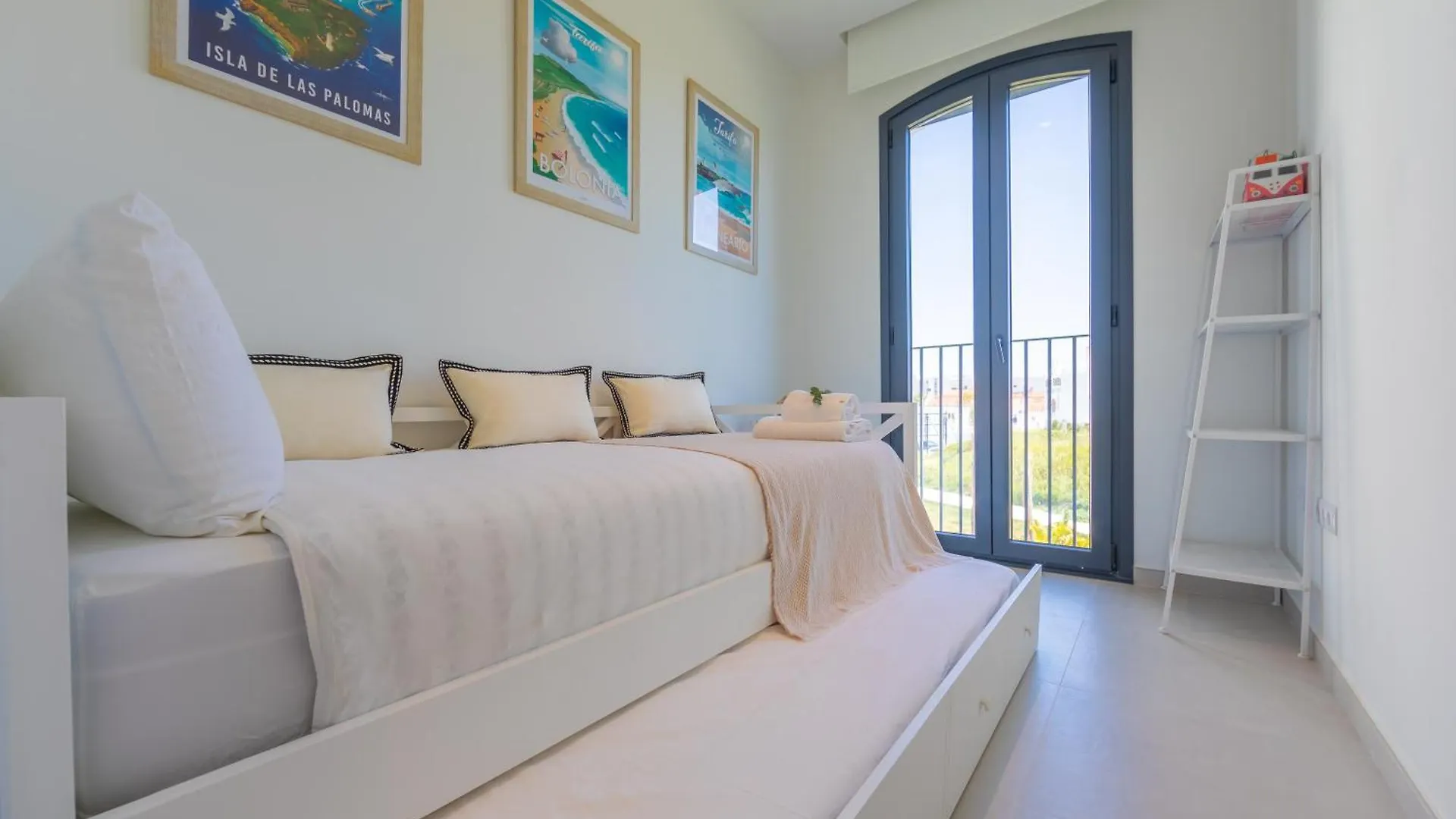 Apartment Comfort, Space, Terraces & Great Views Tarifa Spain