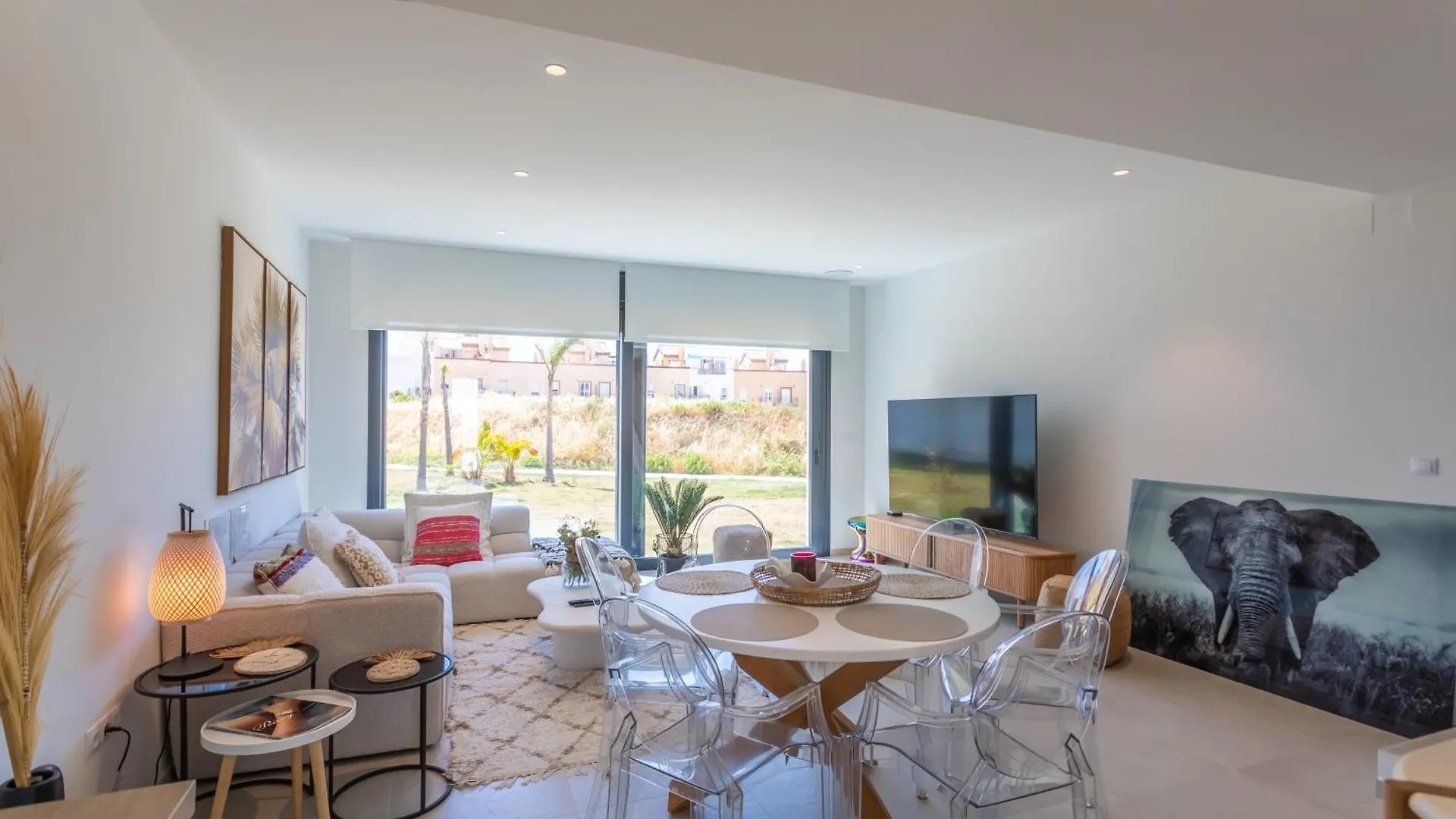 Comfort, Space, Terraces & Great Views Tarifa Apartment